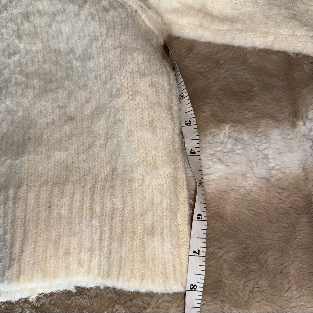 American eagle Cream Sweater with Bow Detail - Picture 6 of 8